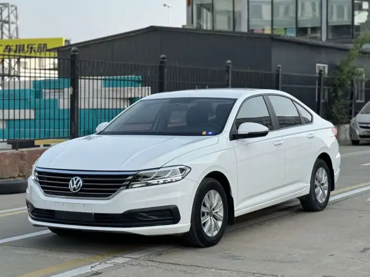 Lavida 2019 1.5L Automatic Stylish Version National VI