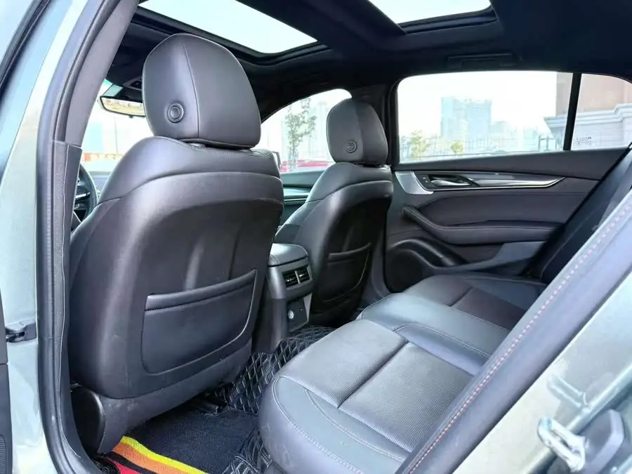 Cadillac CT5 2023 28T Platinum