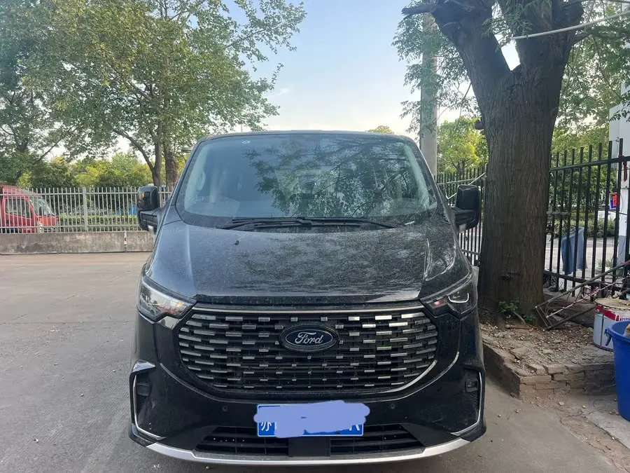 Tourneo 2023 2.0T Automatic Zhi Zun Edition