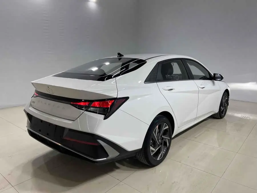 إلنترا 2023 1.5 لتر CVT GLX النخبة