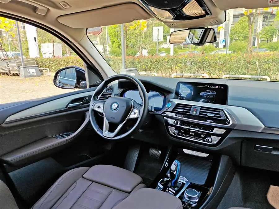 BMW iX3 2021 Model Leadership Edition
