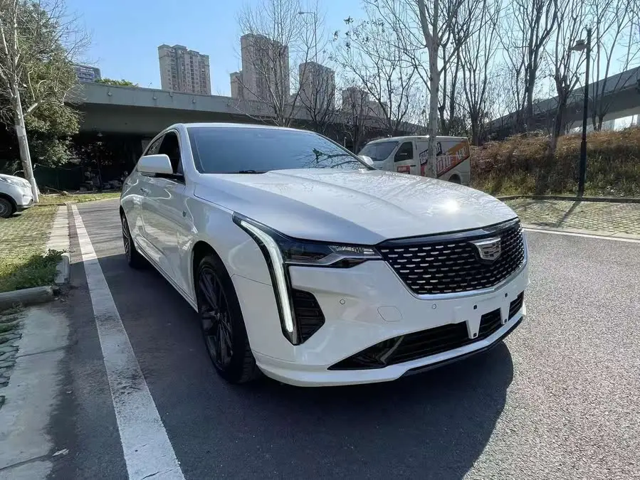 Cadillac CT4 2022 28T Luxury