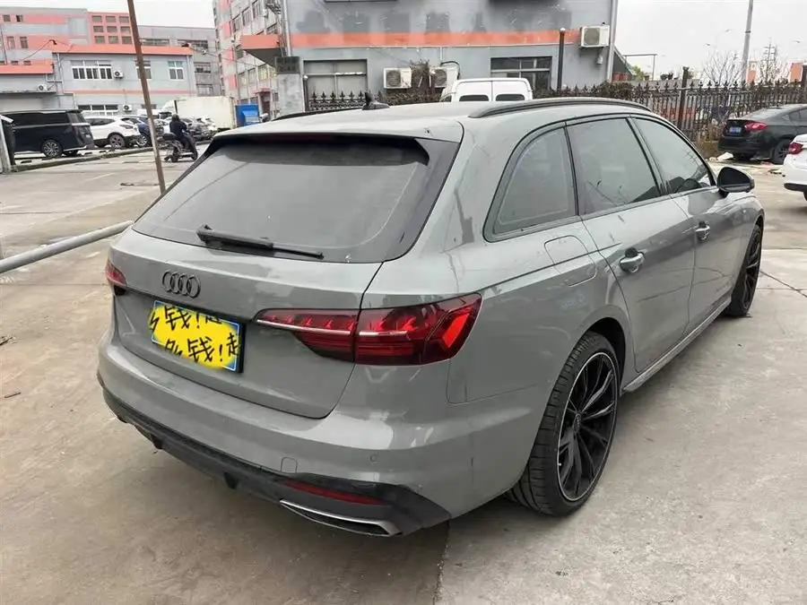 Audi A4 (Imported) 2021 Avant Pioneer 40 TFSI Fashion Dynamic Model