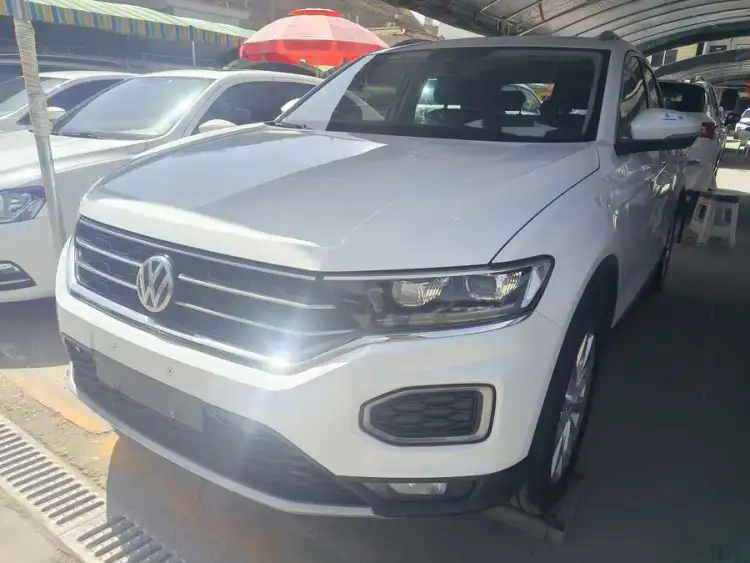 T-ROC 2020 Model 230 TSI DSG Two-Wheel Drive Entry Level