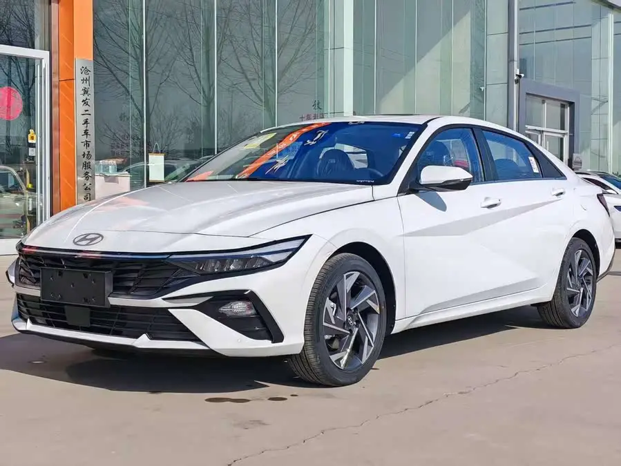 إيلانتر 2023 1.5 لتر CVT GLX النخبة