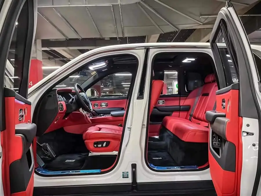 Cullinan 2018 5-Seater