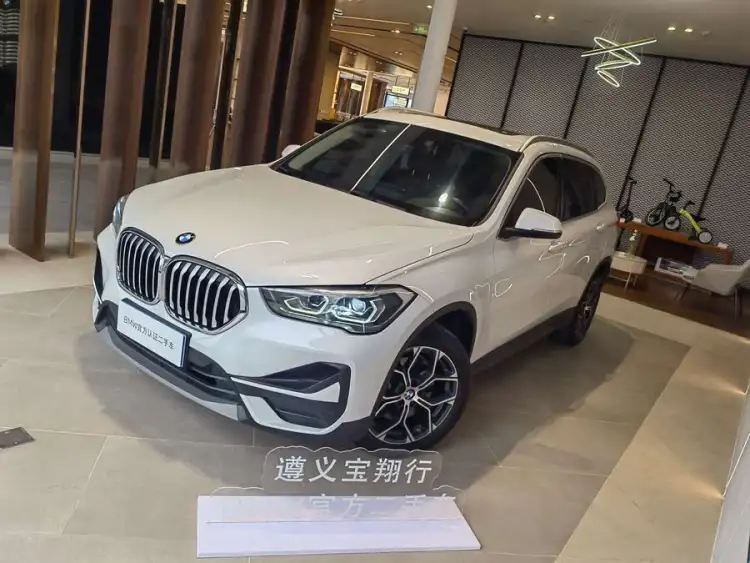 BMW X1 2022 sDrive25Li Leading Edition