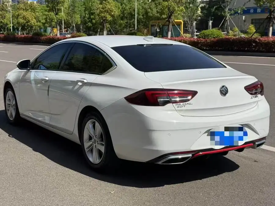 بيوك ريجال 2020 طراز 552T النخبة