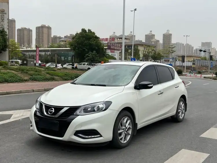 Nissan Tiida 2021 1.6L CVT Intelligent Edition