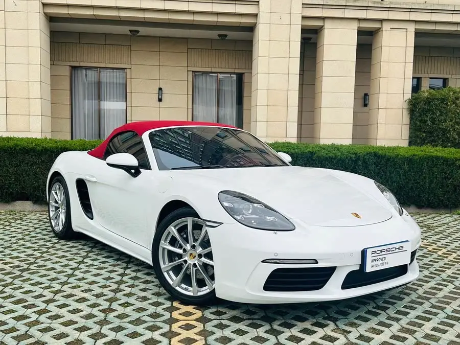 Porsche 718 2018 Model Boxster 2.0T