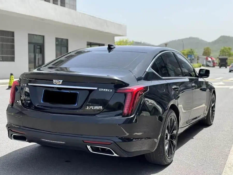 كاديلاك CT5 2021 28T فاخرة