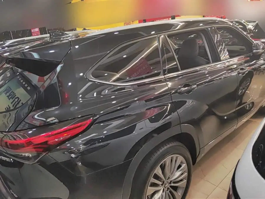 Highlander 2022 Plug-in Hybrid 2.5L AWD Premium 7-Seater