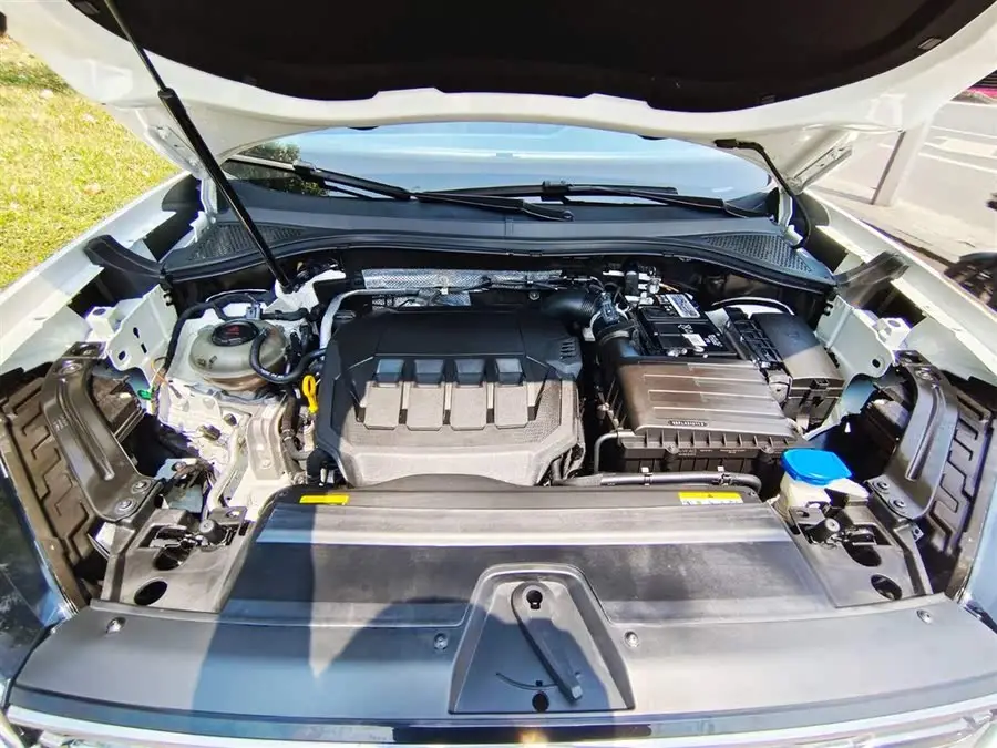 Tayron 2022 330TSI Luxury Intelligent Connectivity Version