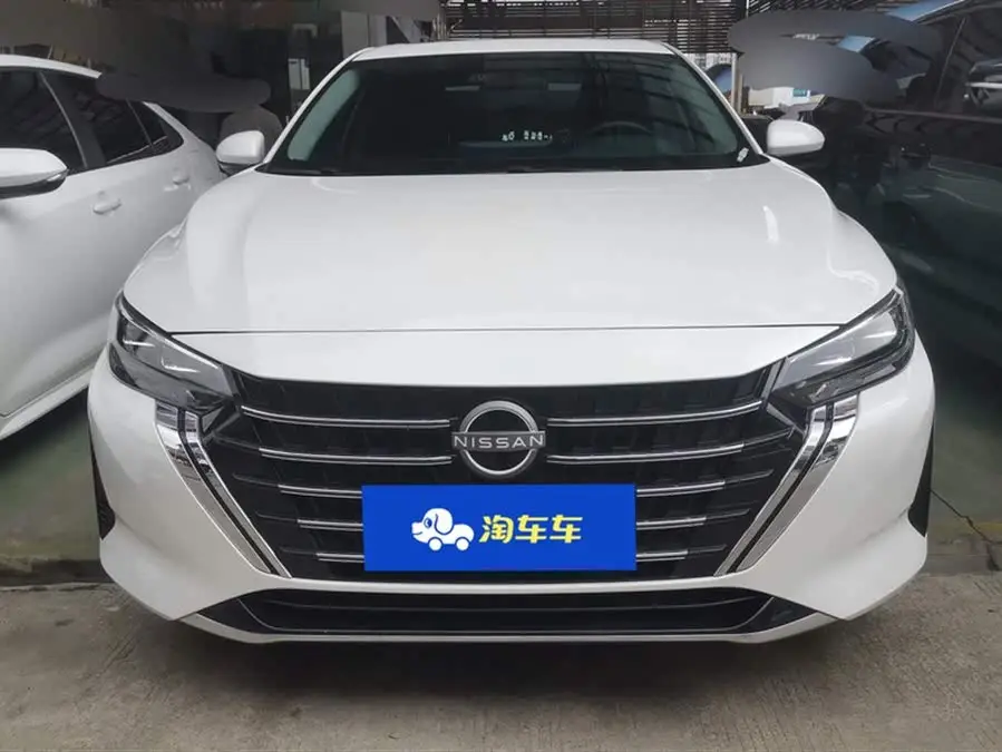 نيسان سيلفي 2023 1.6 لتر CVT إصدار استمتاع