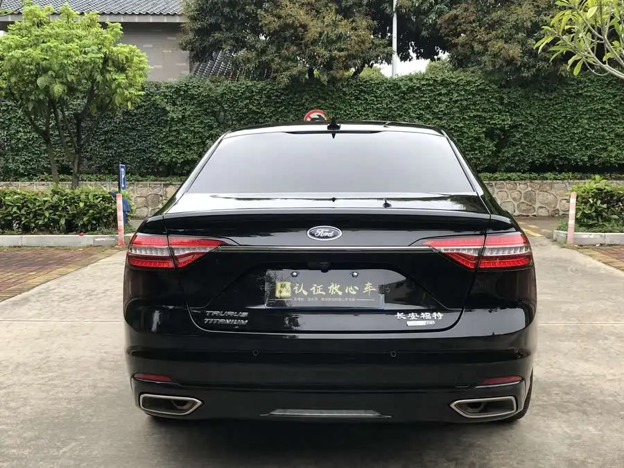 Taurus 2019 EcoBoost 245 Luxury Edition