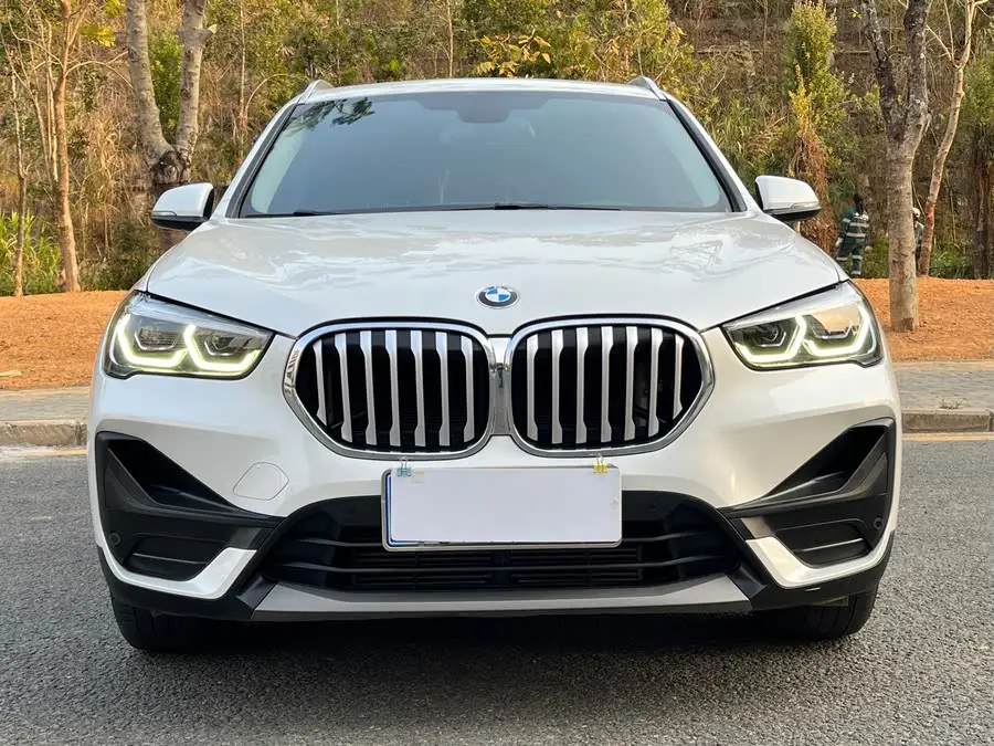 BMW X1 2020 sDrive25Li Leading Edition