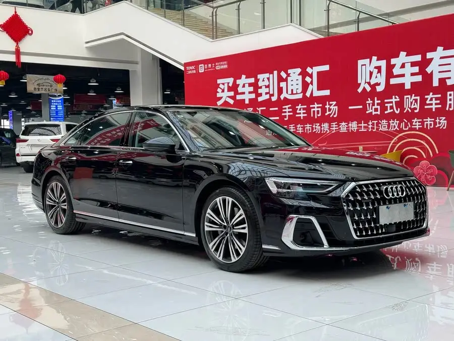 أودي A8 2025 طراز A8L 45 TFSI quattro الفاخر