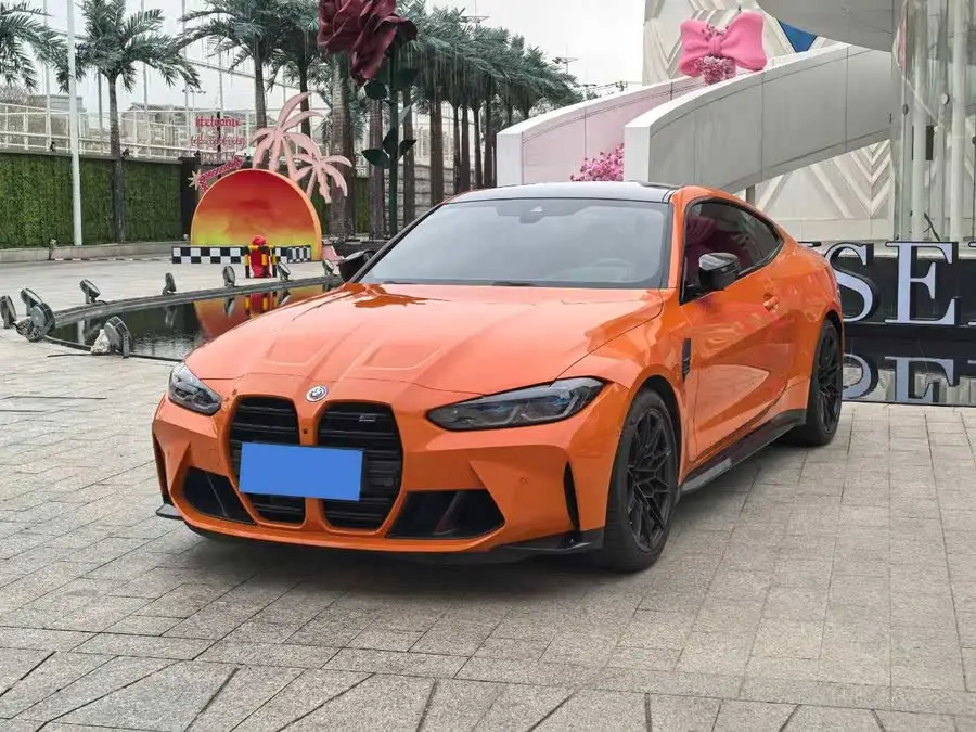 بي إم دبليو M4 طراز 2022 M4 كوبيه M xDrive إصدار محدود خاص بالذكرى الخمسين