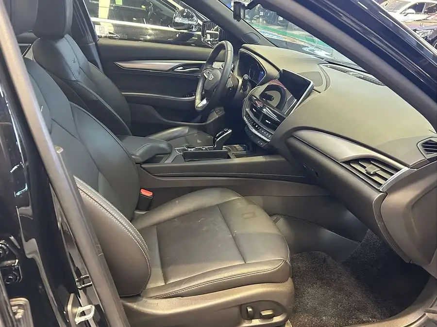 Cadillac CT5 2022 28T Luxury