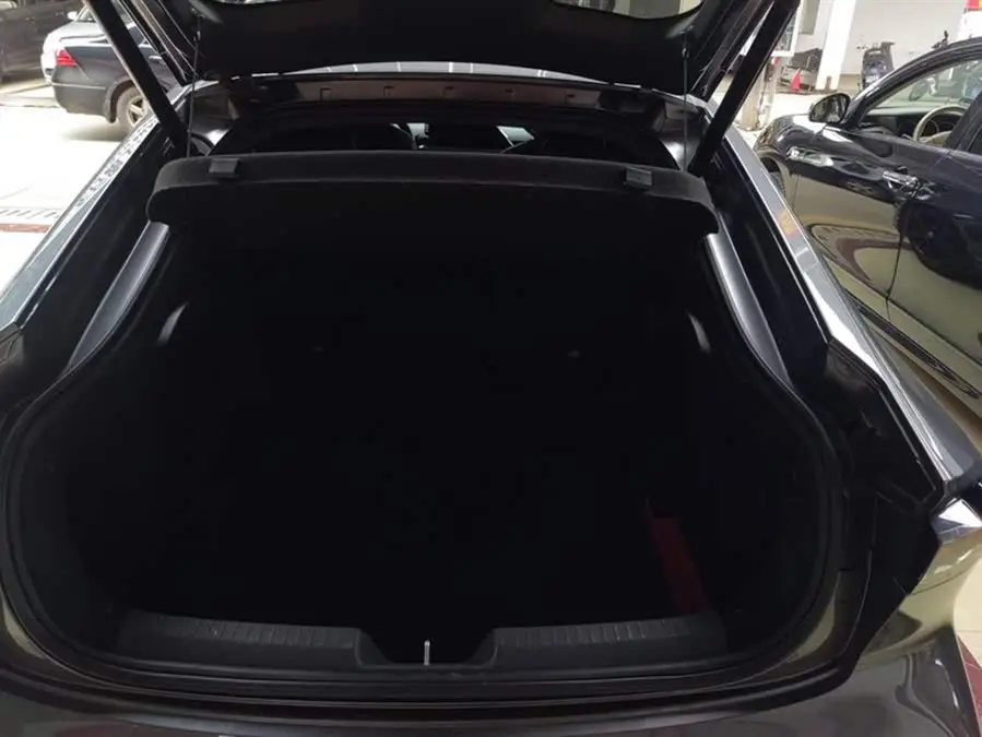 Changan UNI-V 2022 1.5T Premium Model