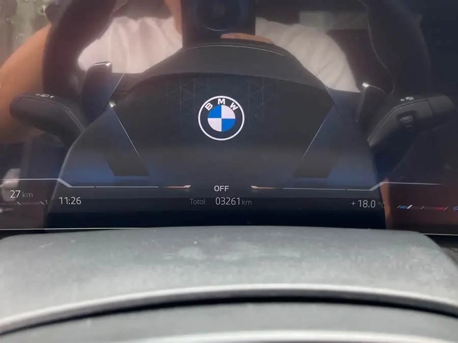 بي إم دبليو X5 2023 xDrive 30Li حزمة M الرياضية الحصرية