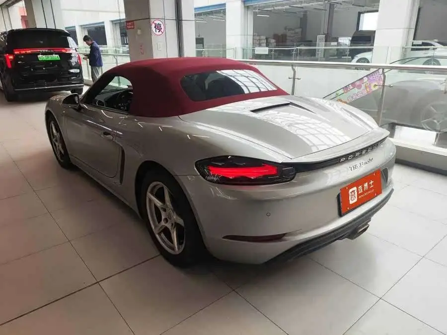 Porsche 718 2022 Boxster 2.0T
