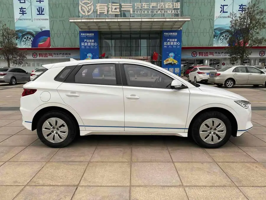 بي واي دي e2 2020 نسخة مطورة إصدار النطاق القياسي النموذج القياسي