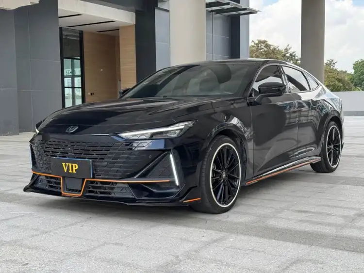 Changan UNI-V 2022 1.5T Sport Edition