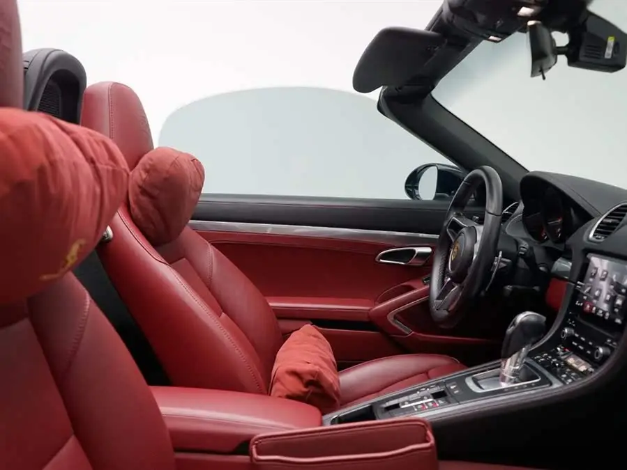 Porsche 718 2020 Model Boxster 2.0T