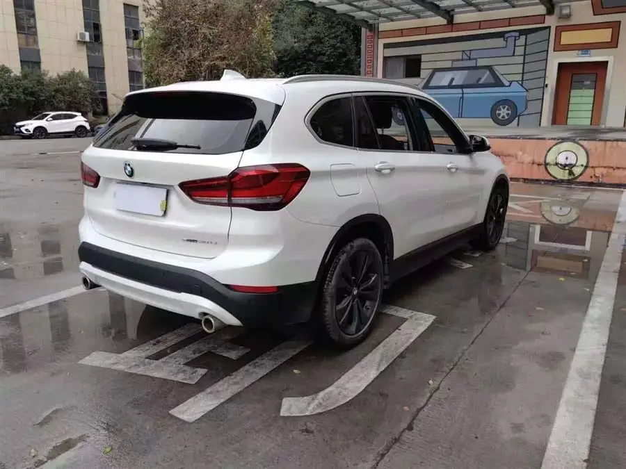 BMW X1 2022 sDrive20Li Fashion Edition