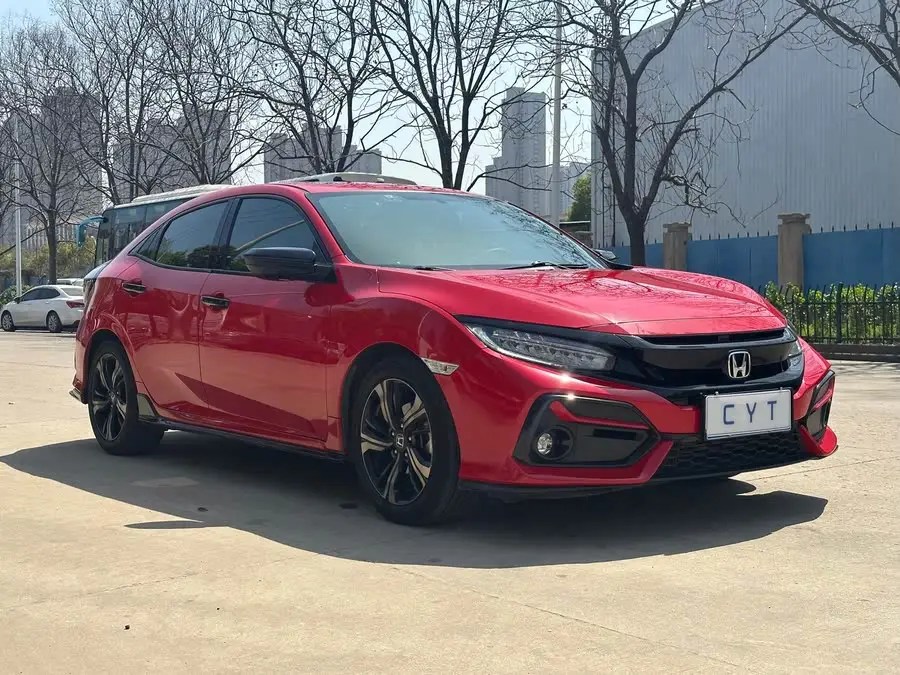 Civic 2021 220 TURBO CVT Hatchback Sporty Control