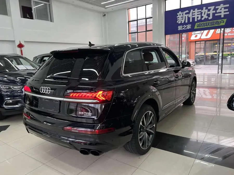 Audi Q7 2021 55 TFSI quattro S line Sport