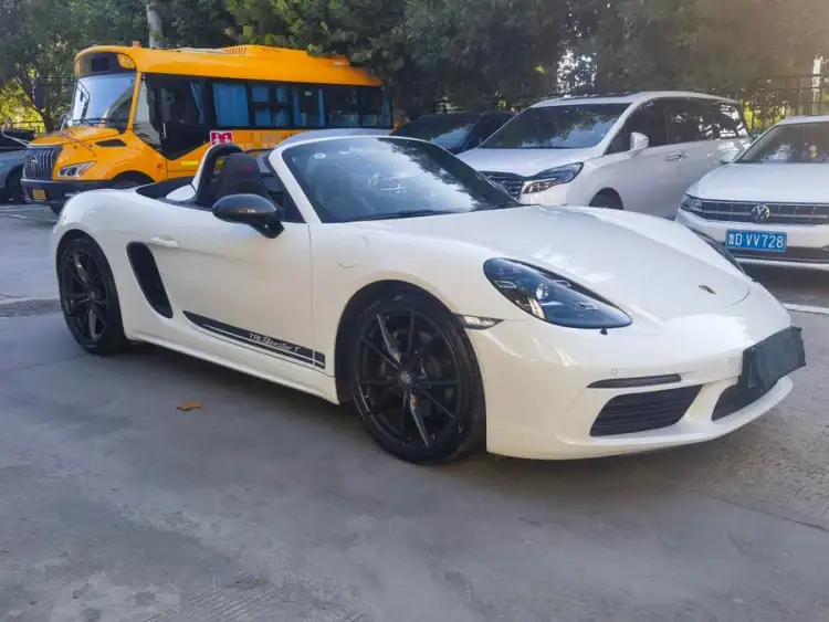 Porsche 718 2022 Boxster T 2.0T