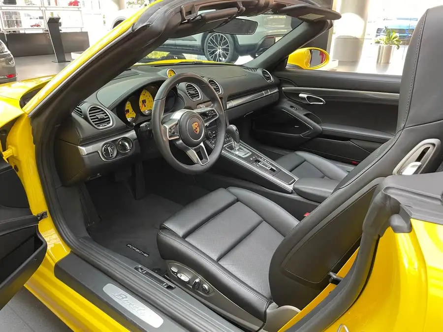 Porsche 718 2022 Boxster 2.0T