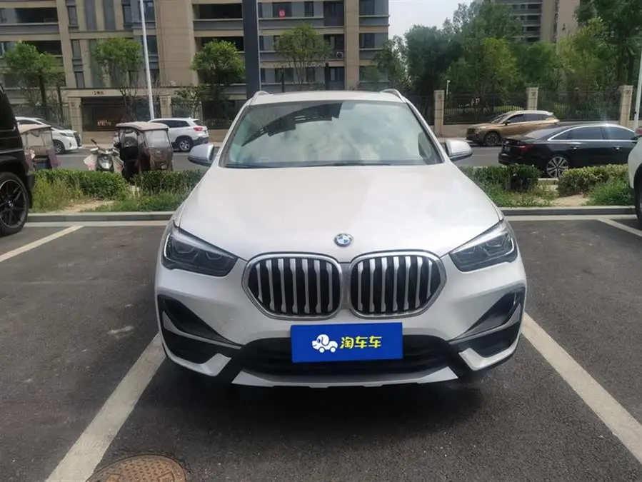 BMW X1 2022 sDrive20Li Fashion Edition