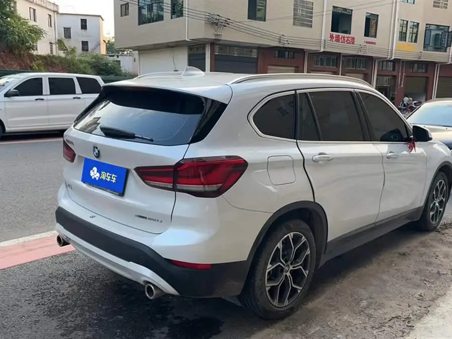 بي إم دبليو X1 2022 sDrive25Li إصدار القيادة