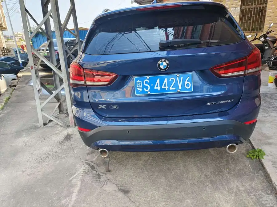 BMW X1 2021 sDrive25Li Leading Edition