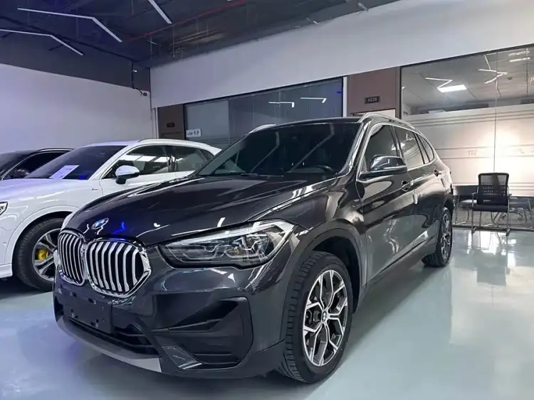 BMW X1 2021 sDrive25Li Leading Edition