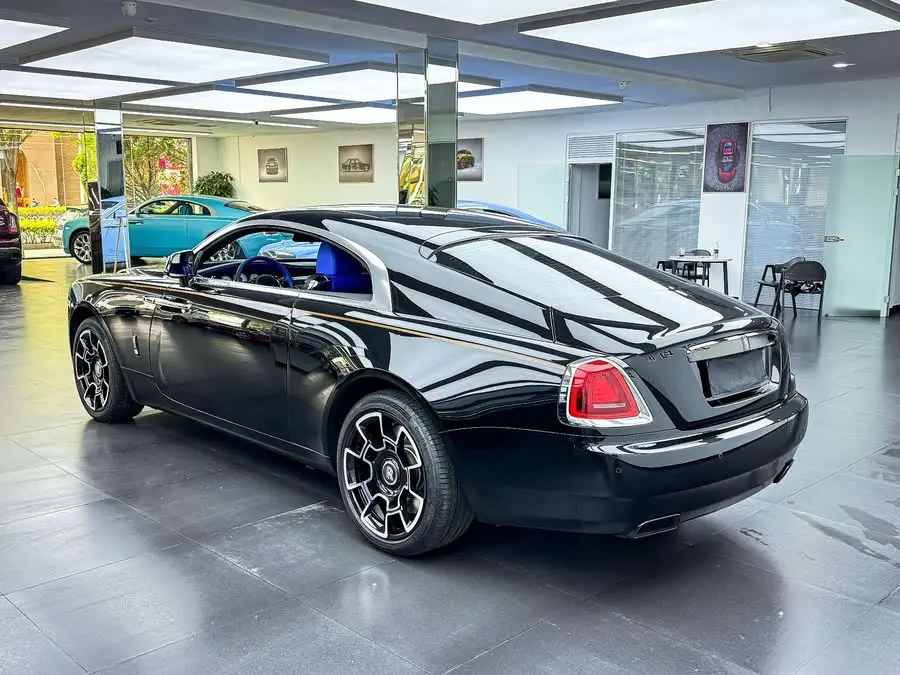 Phantom 2018 6.6T Black Badge