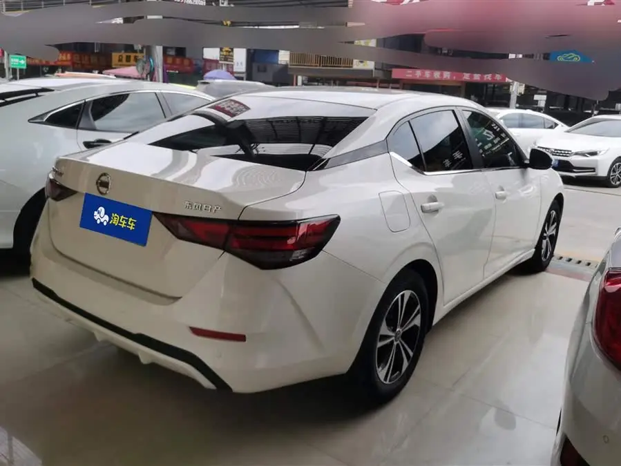 2022 نيسان سيلفي 1.6 لتر XL CVT إصدار الاستمتاع
