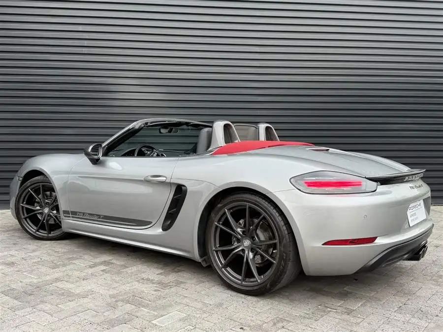 Porsche 718 2019 Model Boxster T 2.0T