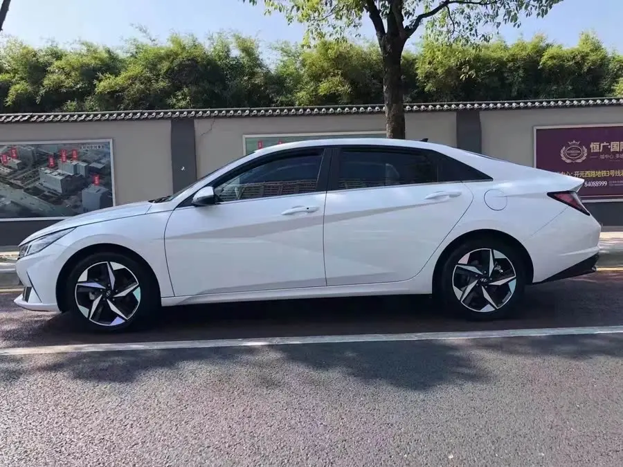 إيلانتر 2022 1.5 لتر CVT LUX بريميوم