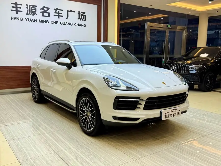 2022 Cayenne 3.0T Platinum Edition