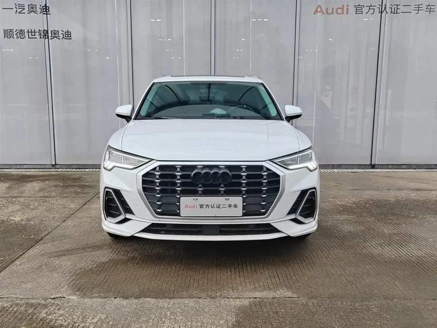 Audi Q3 2022 35 TFSI Sportback