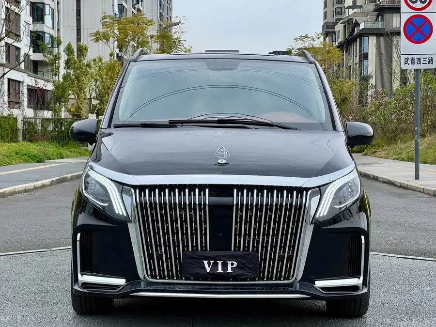 فيتو 2023 2.0T إصدار الأعمال 7 مقاعد