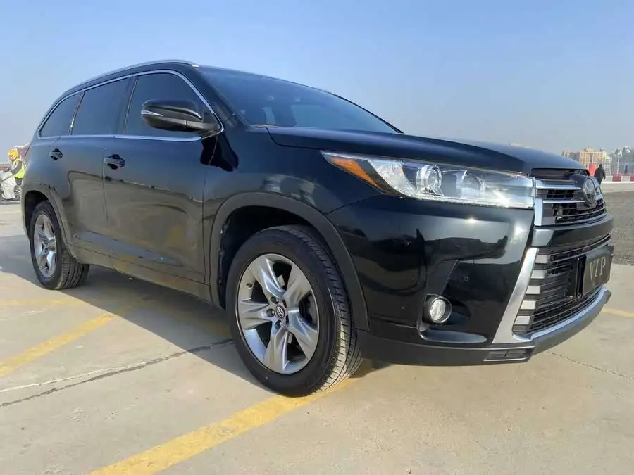 هايلاندر 2018 2.0T دفع رباعي نسخة فاخرة 7 مقاعد معيار VI