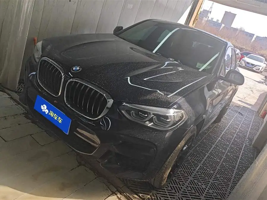 بي إم دبليو X4 2020 xDrive25i مجموعة M الرياضية