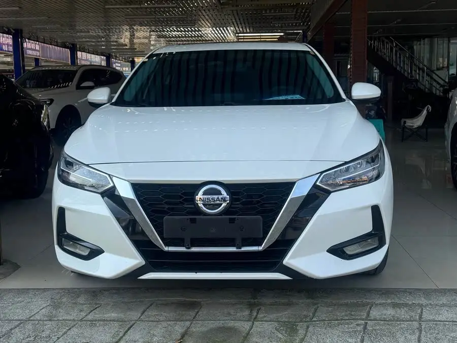 2021 نيسان سيلفي 1.6 لتر XL CVT النسخة الذكية