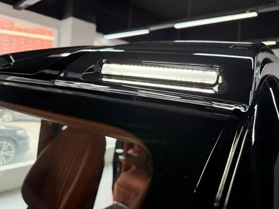 Vito 2020 2.0T Business Edition 7-seater