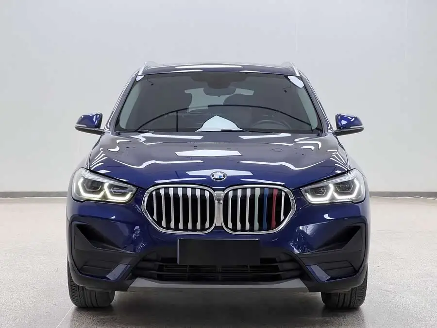 بي إم دبليو X1 2020 sDrive25Li النسخة الرائدة